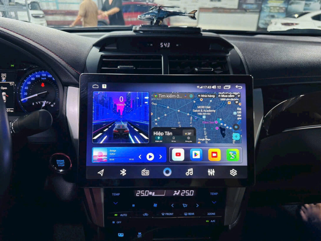 man-hinh-santek-2k-s900-360-3