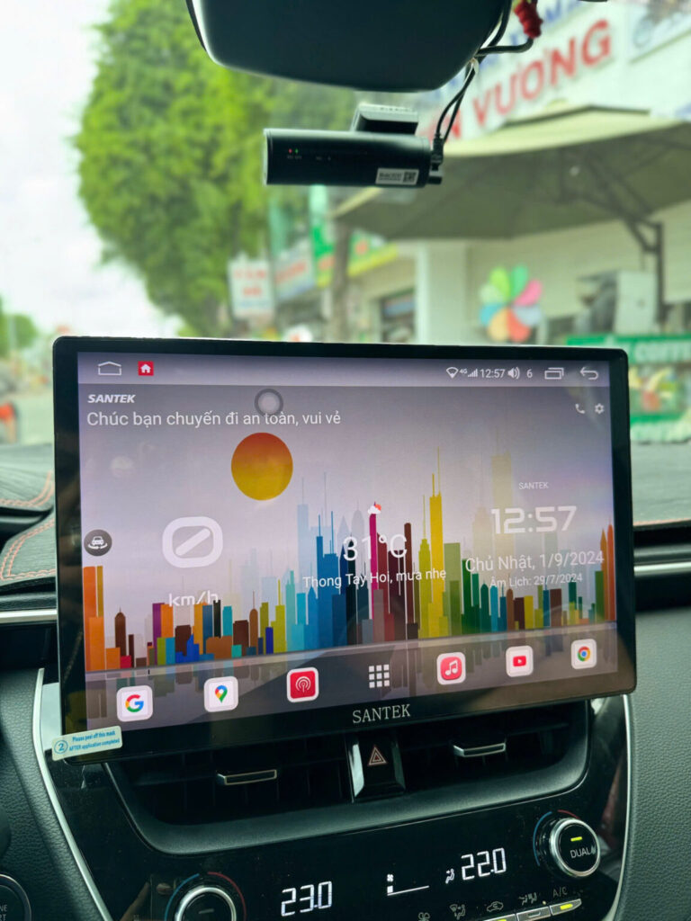 Màn hình ô tô Santek Màn Hình ô Tô Ra Lệnh Giọng Nói Thông Minh Và Hiện Đại, Giá Cả Tốt Nhất Hiện Nay
