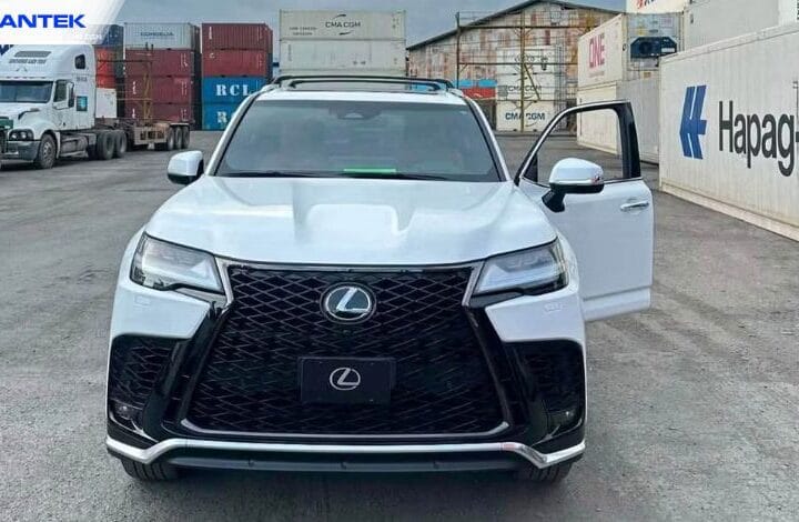 Lexus LX700h Hybrid lộ diện tại Việt Nam: Giá bao nhiêu?